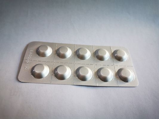 GS oral‑441524 20 mg, 40 mg, 50 mg, 60 mg comprimidos de administración única diaria para el tratamiento de la PIF felina