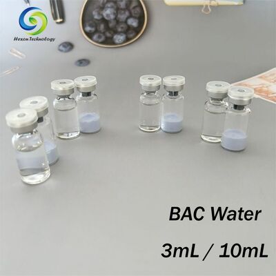Agua bacteriostática de alta pureza 99% para reconstitución en laboratorio como solución diluyente estéril líquida transparente